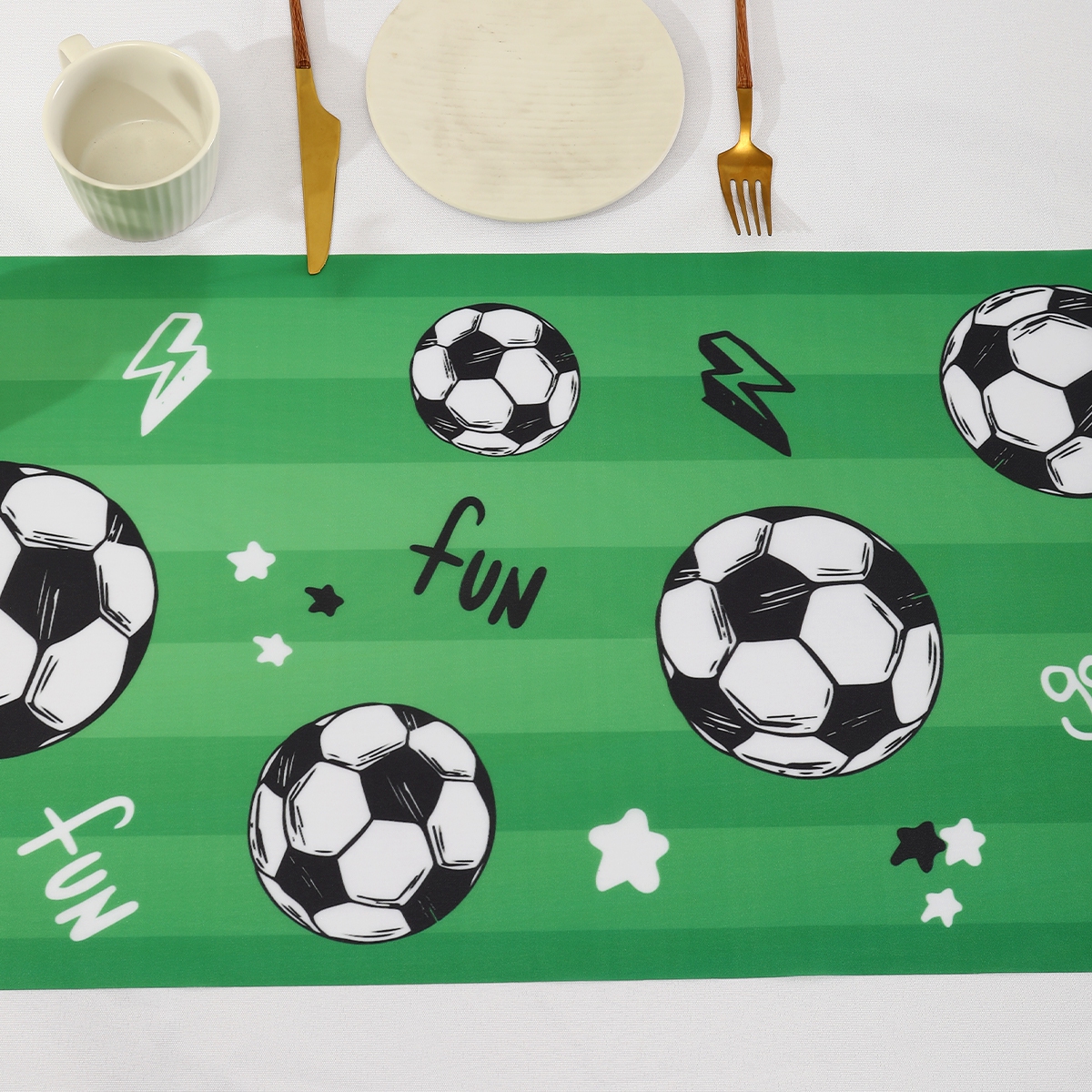 Soccer Table Runner Decors Pol - Outdoor Sport News 리뷰 및 가격